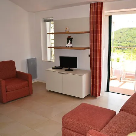 Apartmanhotel Allegroitalia Elba Golf 4*