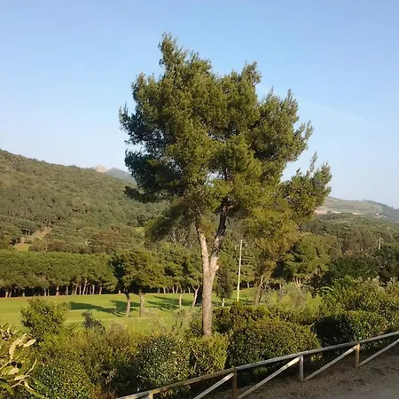 Allegroitalia Elba Golf מלון דירות