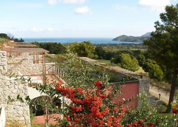 Allegroitalia Elba Golf Aparthotel 4*