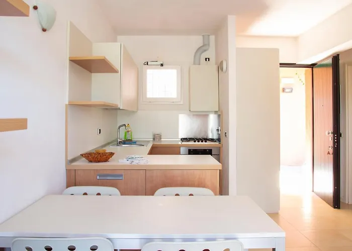 Allegroitalia Elba Golf מלון דירות 4*