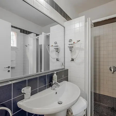 Apart Otel Allegroitalia Elba Golf 2*